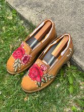 Load image into Gallery viewer, TimberLoafers
