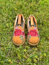 Load image into Gallery viewer, TimberLoafers
