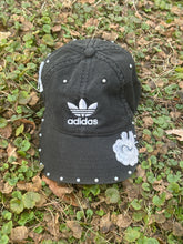 Load image into Gallery viewer, Luxury Dad Hat
